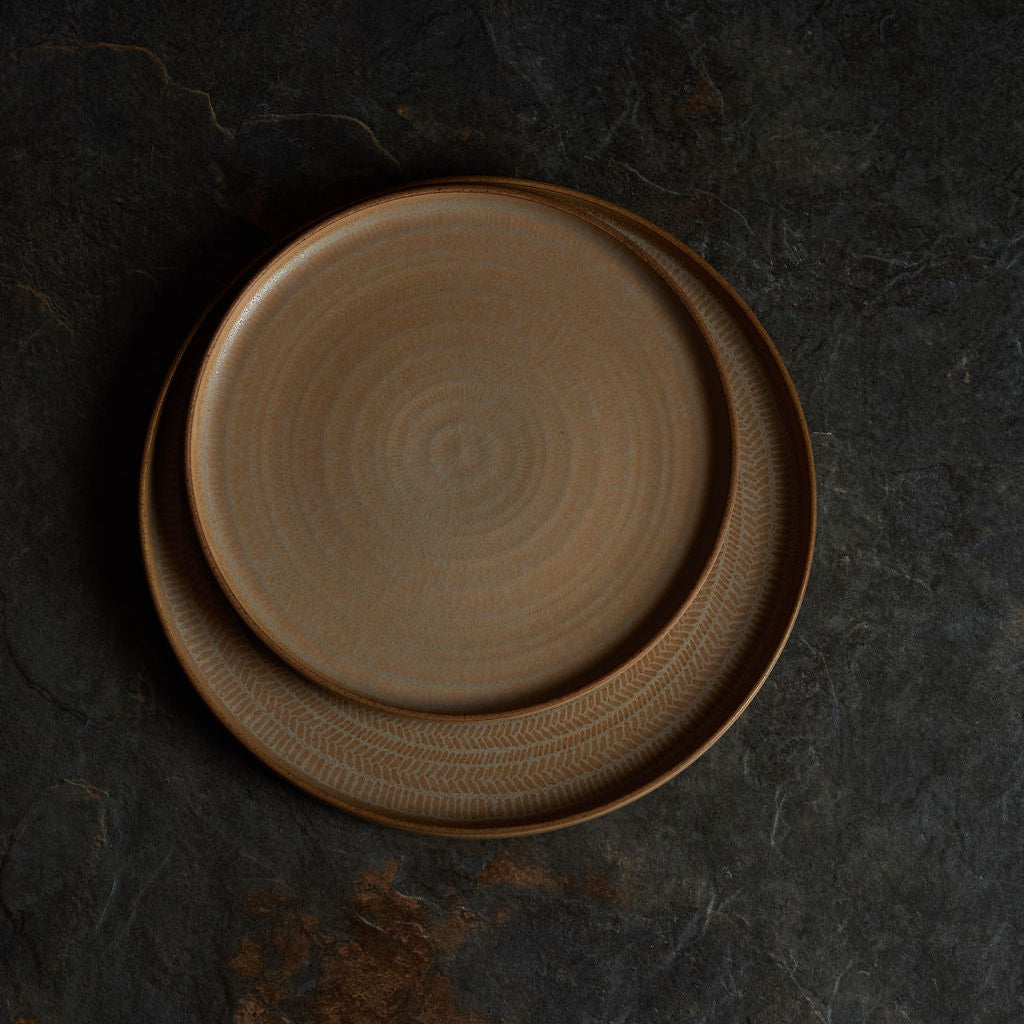 NEW Lotti 21cm side plate clay